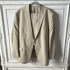 Men’s suit